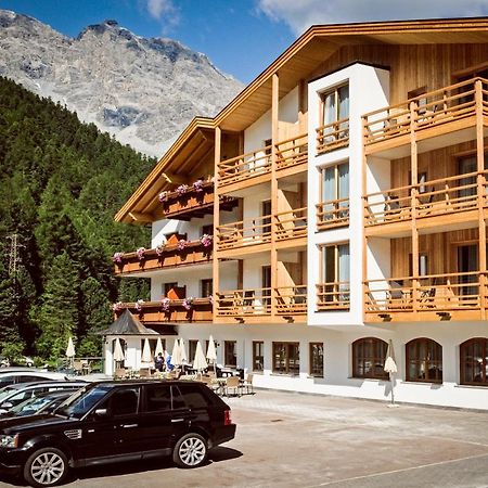 Hotel Gertraud Солда Екстериор снимка