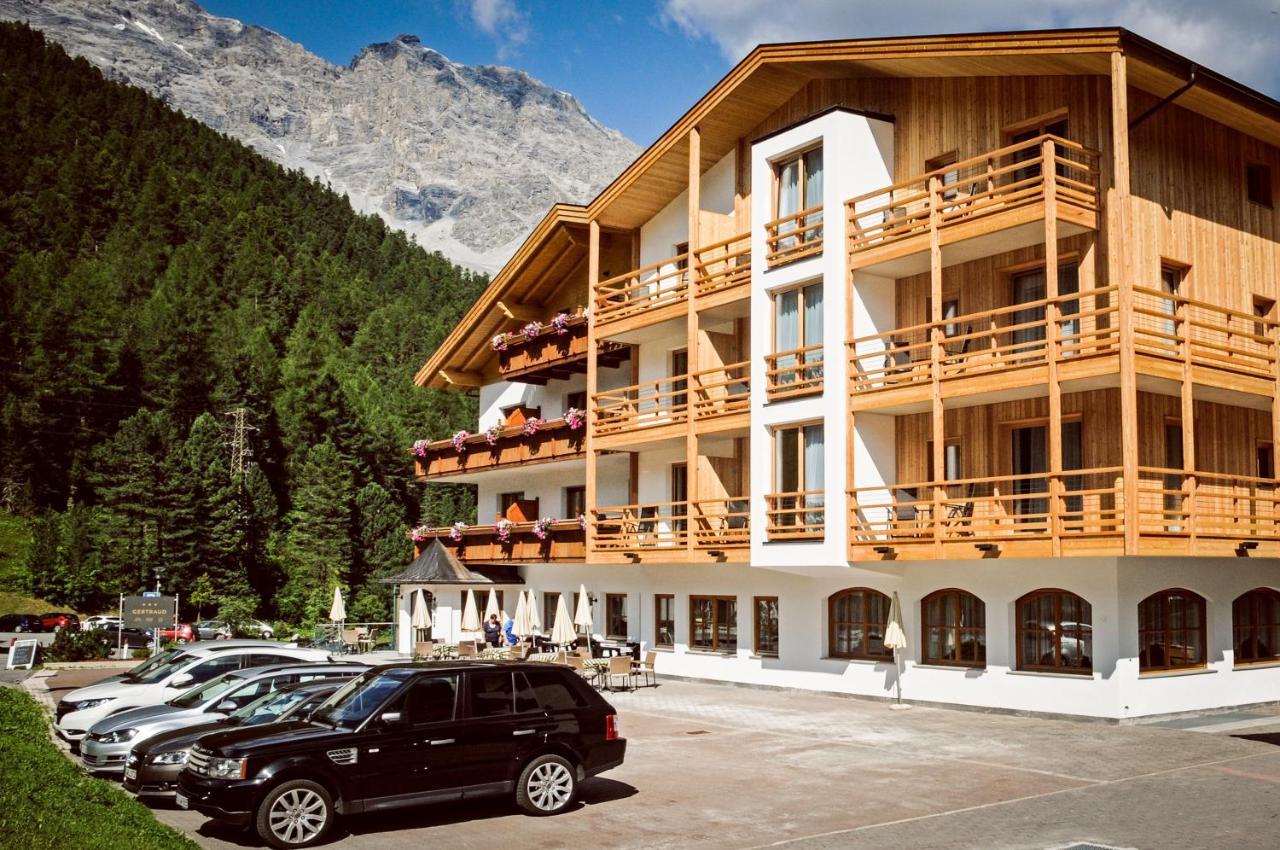 Hotel Gertraud Солда Екстериор снимка